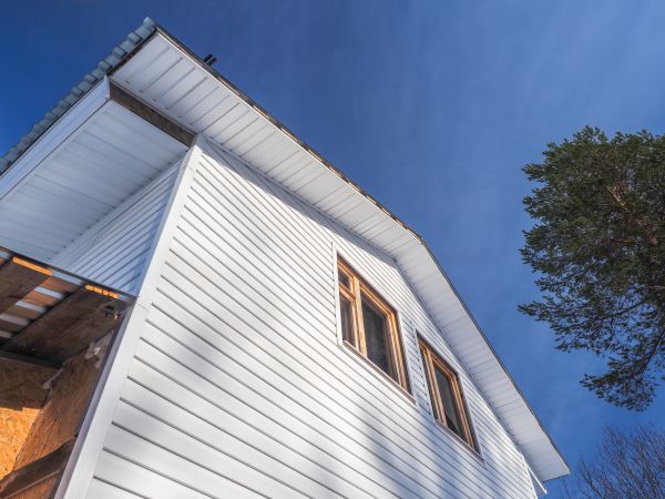 Cost of House Siding Replacement in Holly Springs