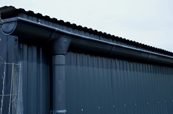 Metal Siding Replacement in Holly Springs