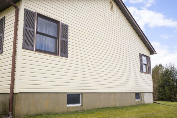 Dutch Lap Siding Repair in Holly Springs